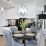 Break Plac Wolności 6 Hotel apartamentowy