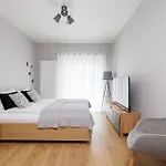 Hotel apartamentowy Break Plac Wolności 6