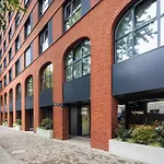 Hotel apartamentowy Break Plac Wolności 6 3*