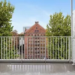 Hotel apartamentowy Break Plac Wolności 6