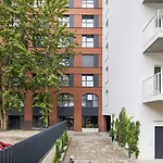 Break Plac Wolności 6