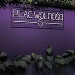 Hotel apartamentowy Break Plac Wolności 6