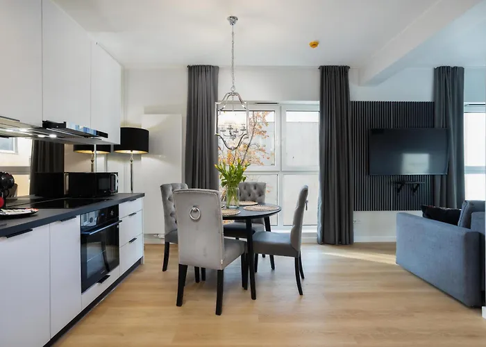 Апарт-отель Break Plac Wolnosci 6 3*