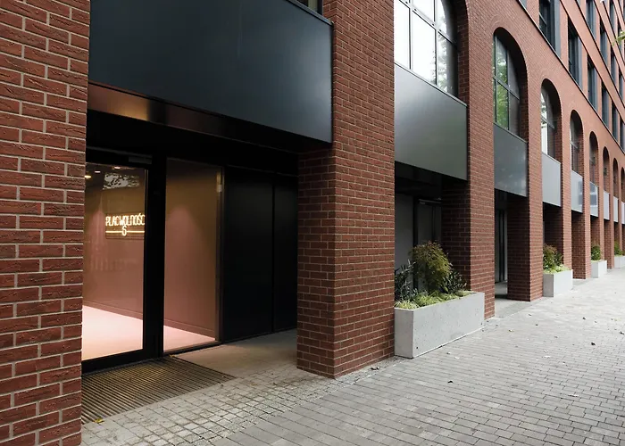 Break Plac Wolnosci 6 Познань