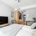 Break Plac Wolnosci 6 3*