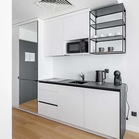 Апарт-отель Break Plac Wolnosci 6 Познань