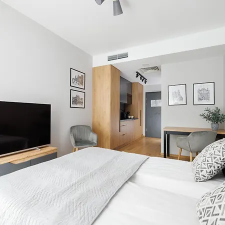 Break Plac Wolnosci 6 3*