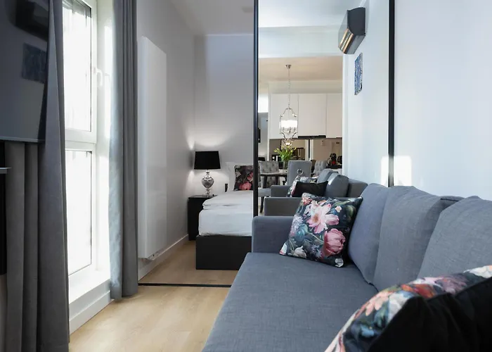 Break Plac Wolnosci 6 3* بوزنان