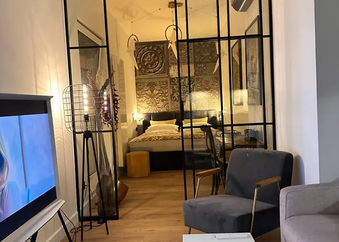 Break Plac Wolnosci 6 3*